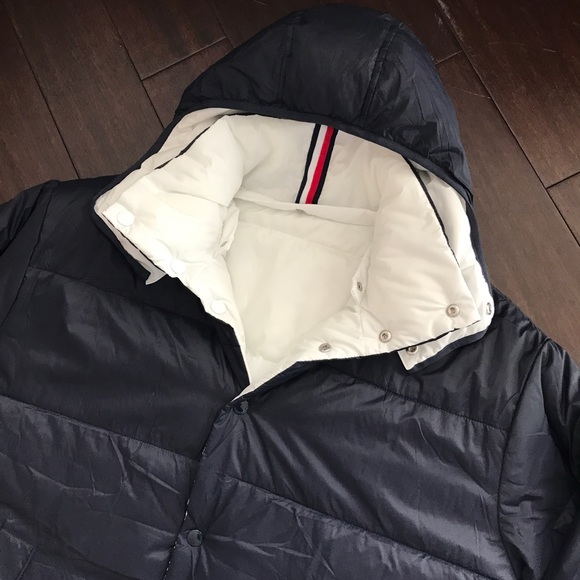 TOMMY HILFIGER Reversible Hooded Full Length Puffer - Picture 10 of 15